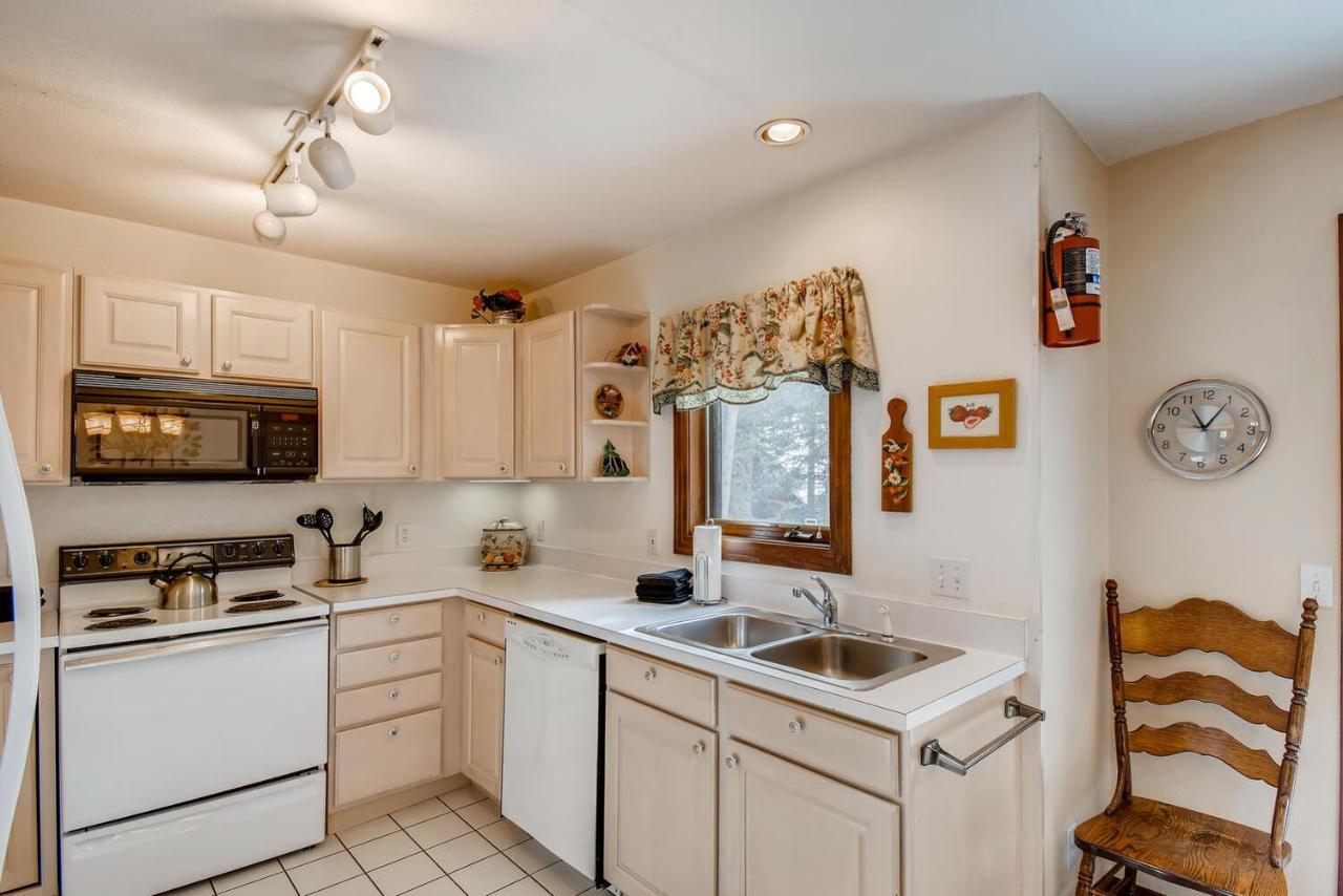 Pinecreek #F - 3 Bedroom - Close To Town - Shuttle To Slopes - Pool And Hot Tub Access Breckenridge Eksteriør bilde