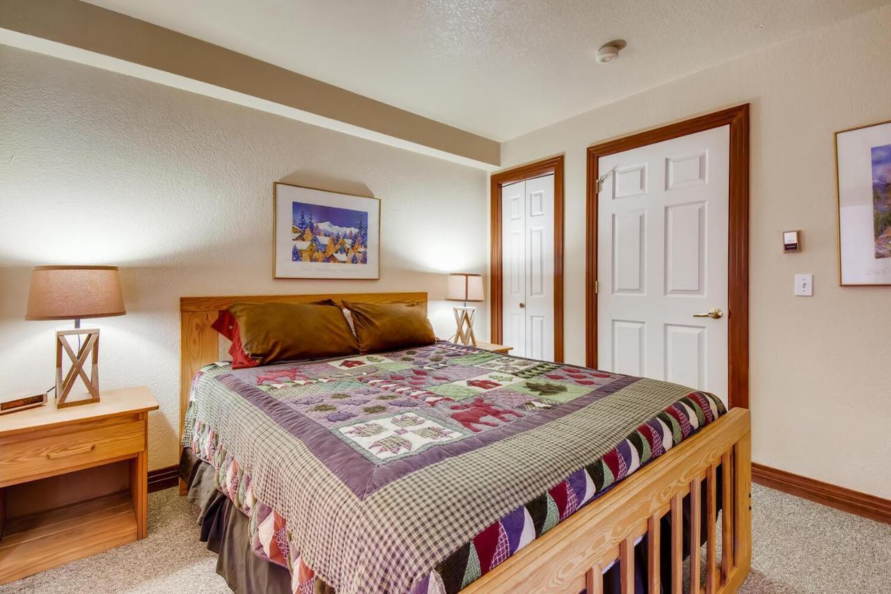 Pinecreek #F - 3 Bedroom - Close To Town - Shuttle To Slopes - Pool And Hot Tub Access Breckenridge Eksteriør bilde